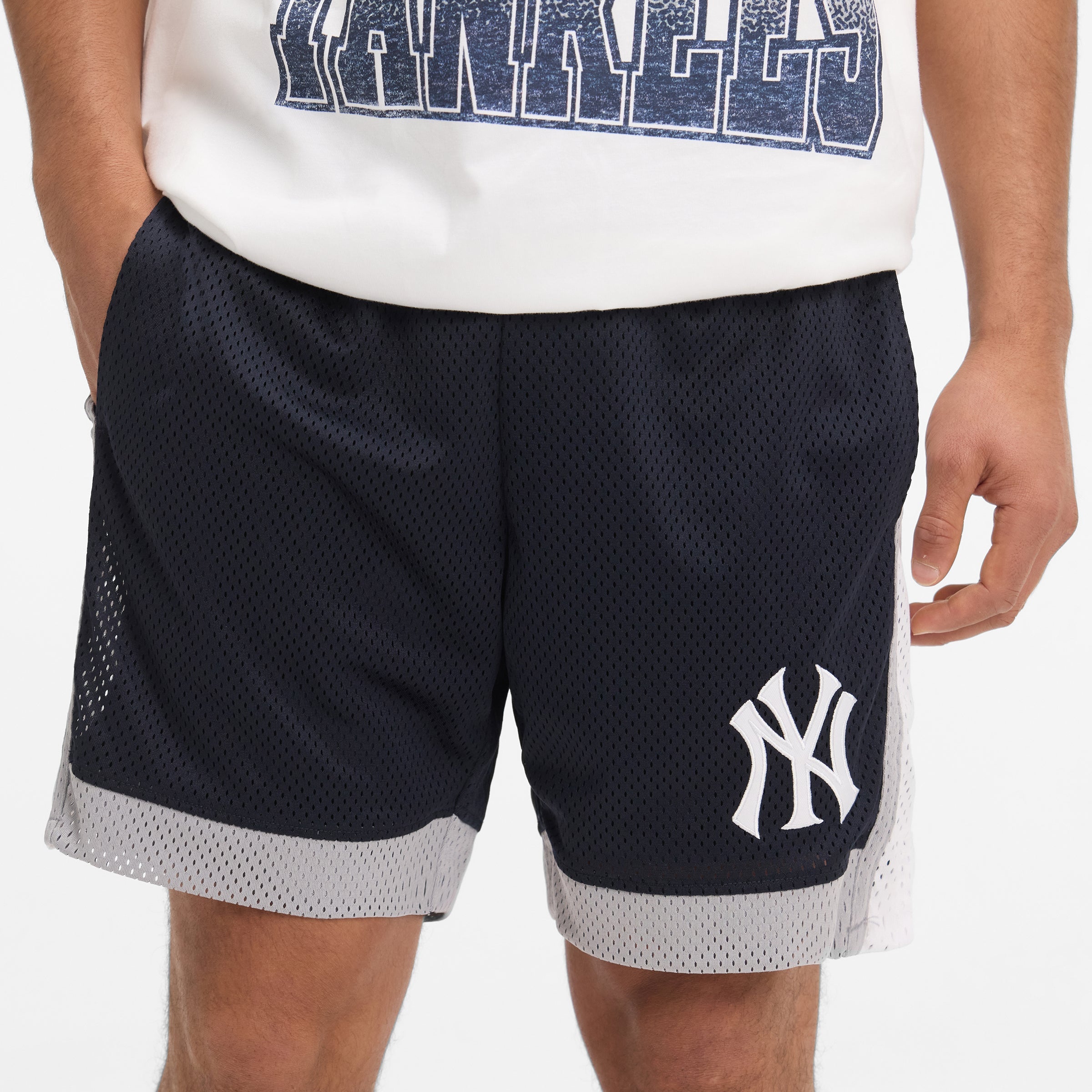Toronto Maple Leafs Sport Classics Black & White Shorts