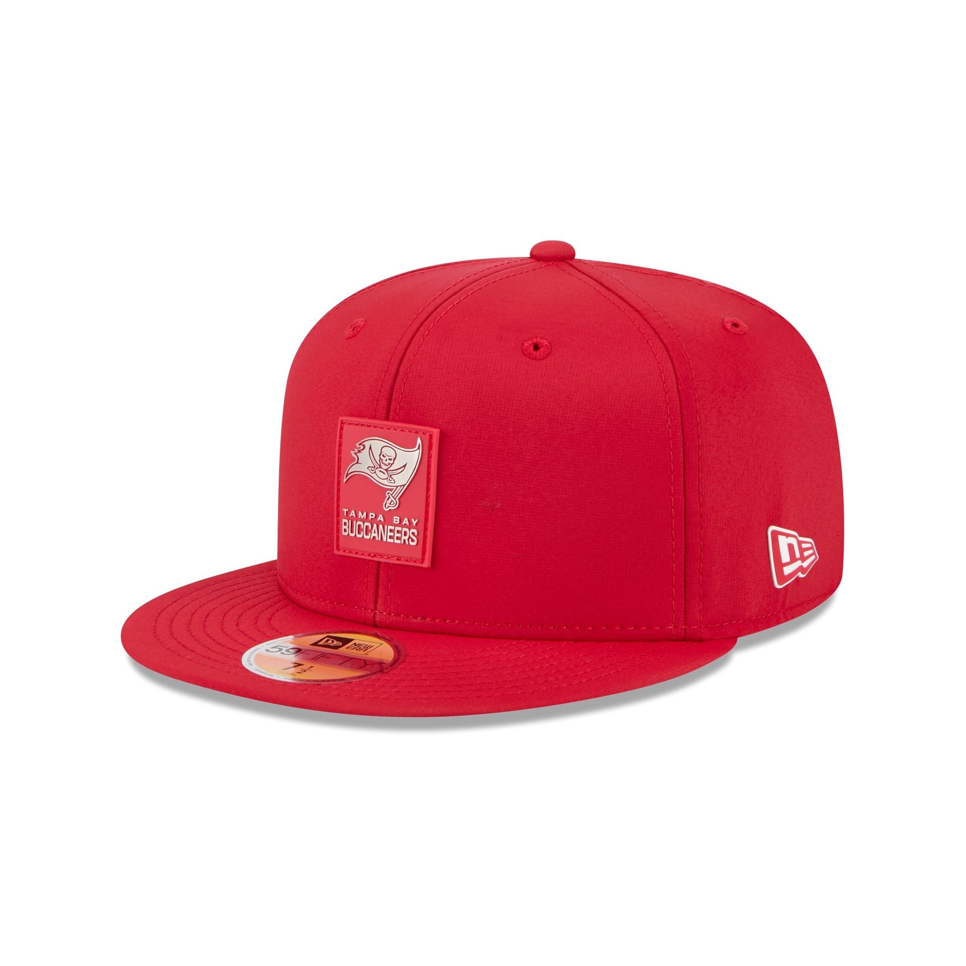 Tampa Bay Buccaneers 2025 Sideline Hot Weather 59FIFTY Fitted Hat