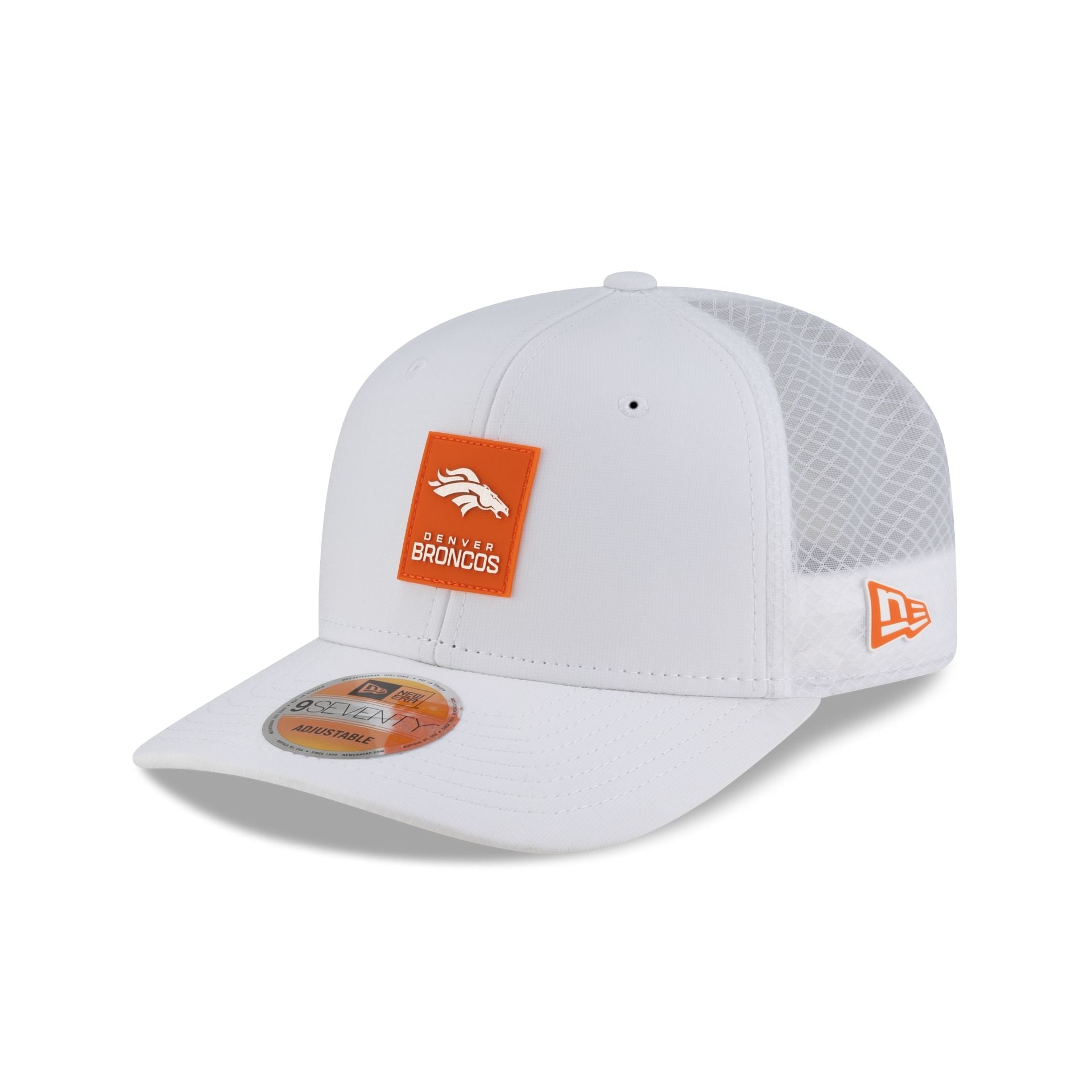 Denver Broncos 2025 Sideline Hot Weather White 9SEVENTY Trucker Hat