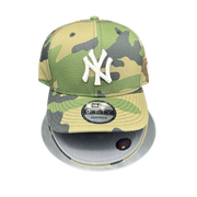 NY. Yankees Camo 950 Grey uv