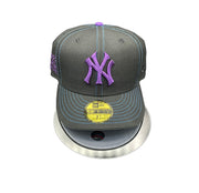 NY. YANKEES BLACK + PURPLE GREY UV